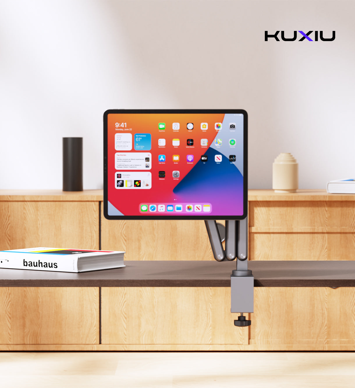 حامل مغناطيسي قابل للطي لجهاز iPad KUXIU X36 (فضي) 