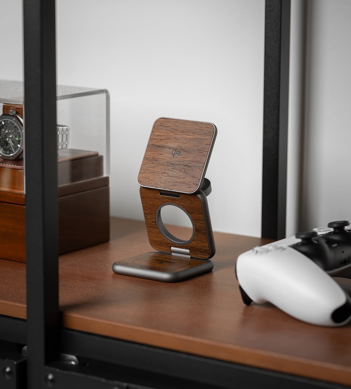 KUXIU X40Q Qi2 3-In-1 Foldable Magnetic Wireless Charging Station - Wood Grain